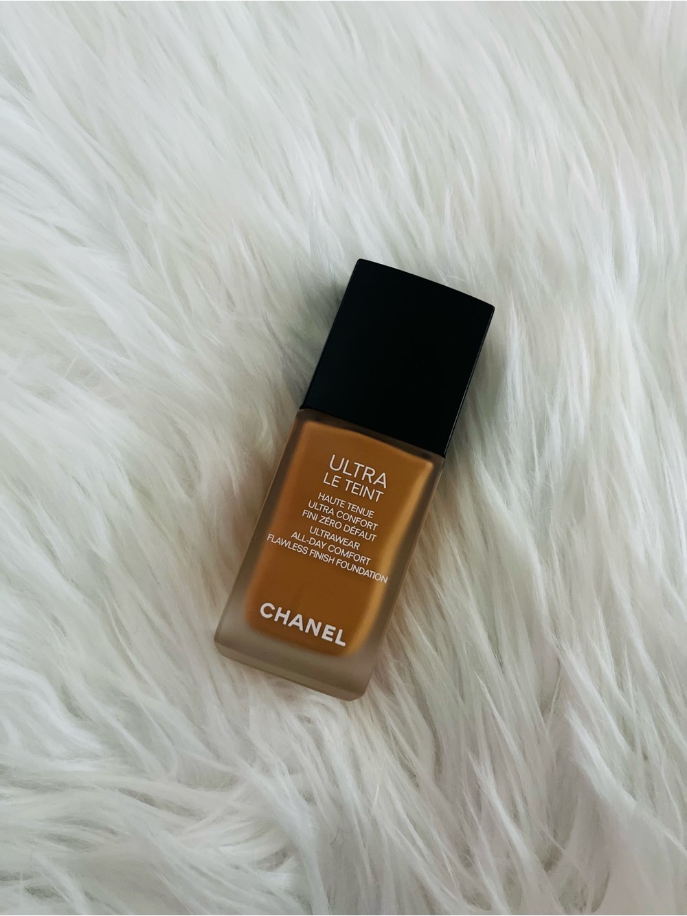Chanel Ultra Le Teint Foundation Shade BD71 - Picture 4 of 8